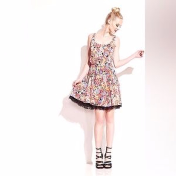 BETSEY JOHNSON Dress Fit & Flare Sleeveless Lace Pink Floral Size 6 - Picture 2 of 6